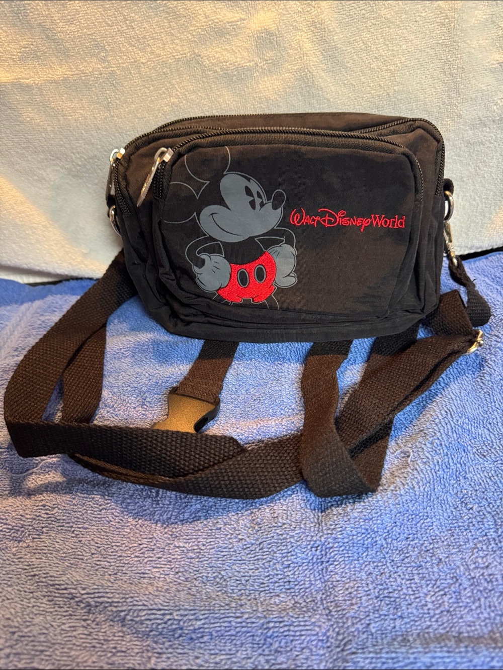 Walt Disney World Convertible Crossbody & Fanny Pack With Mickey Mouse